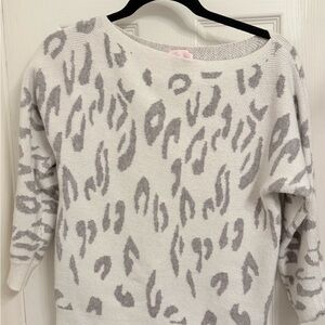 Pink Lily Cream and Gray Patterned Sweater